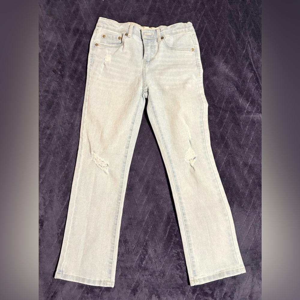 Levi’ Girls Boot Cut Distressed jeans (size 8)